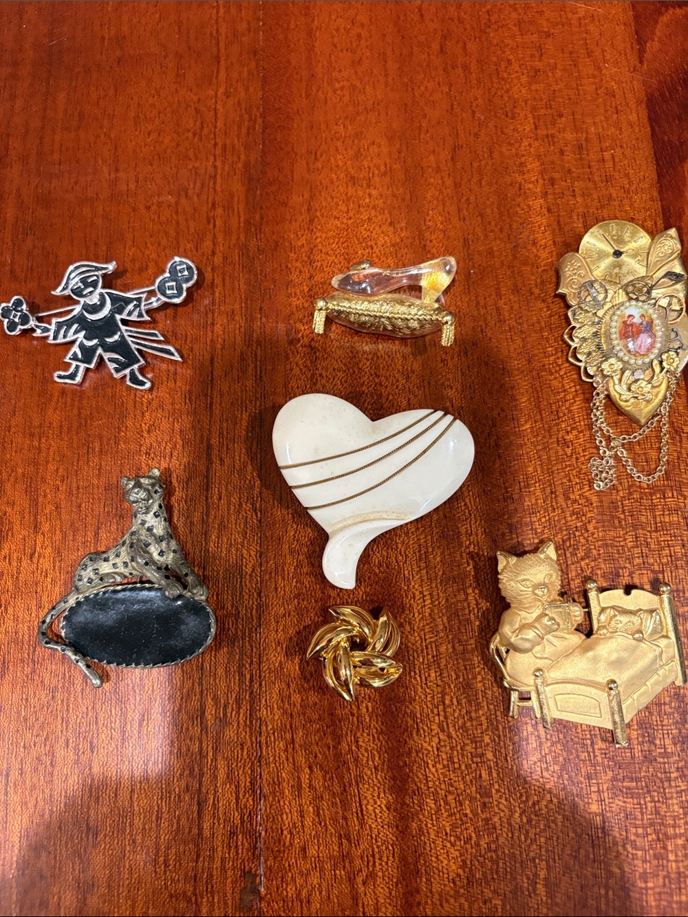 7 custom pins